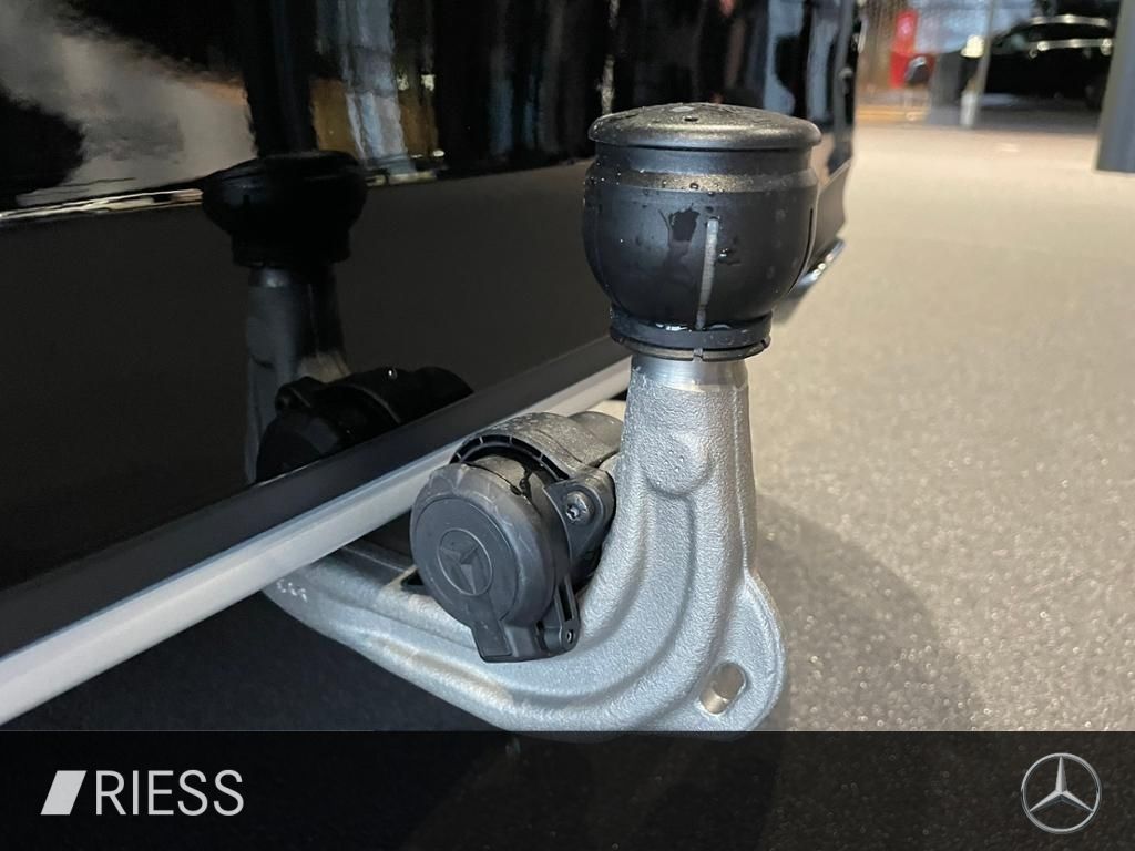 Mercedes-Benz B 220 2025