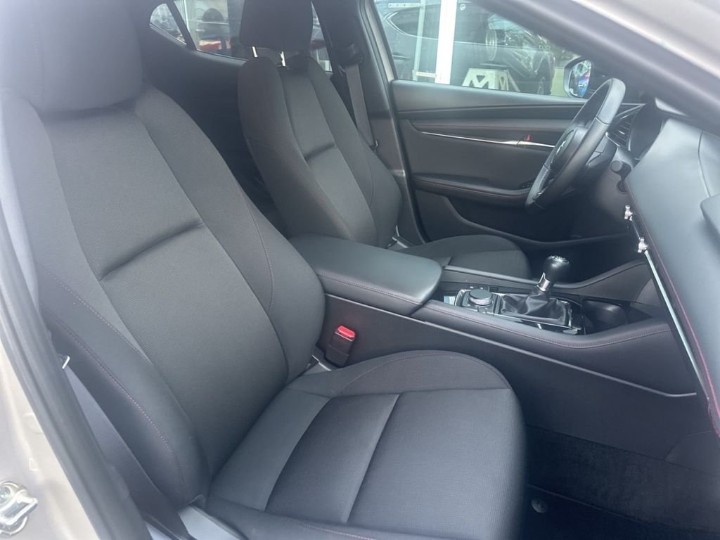 Mazda 3 2024
