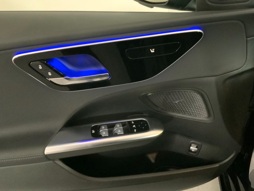 Mercedes-Benz C 200 2024