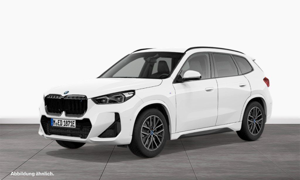 BMW iX1 2023