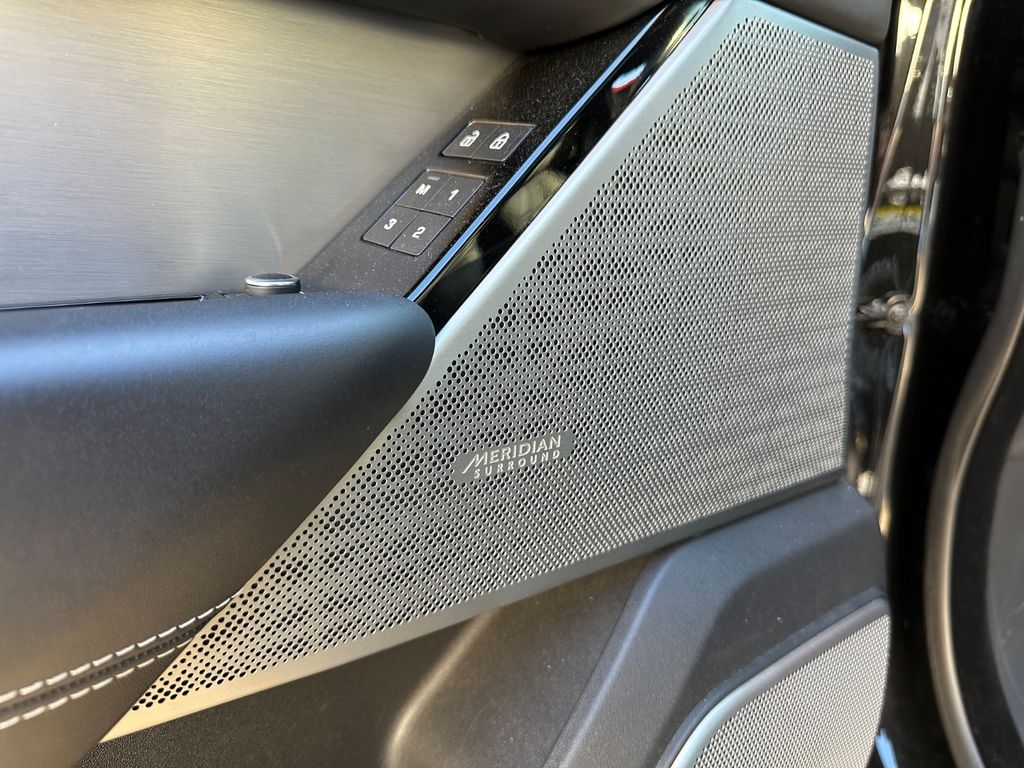 Land Rover Range Rover Velar 2021