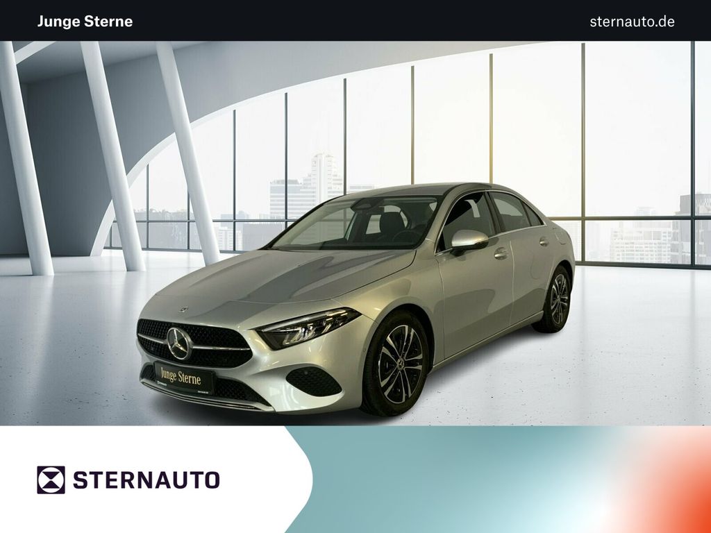 Mercedes-Benz A 220 2025