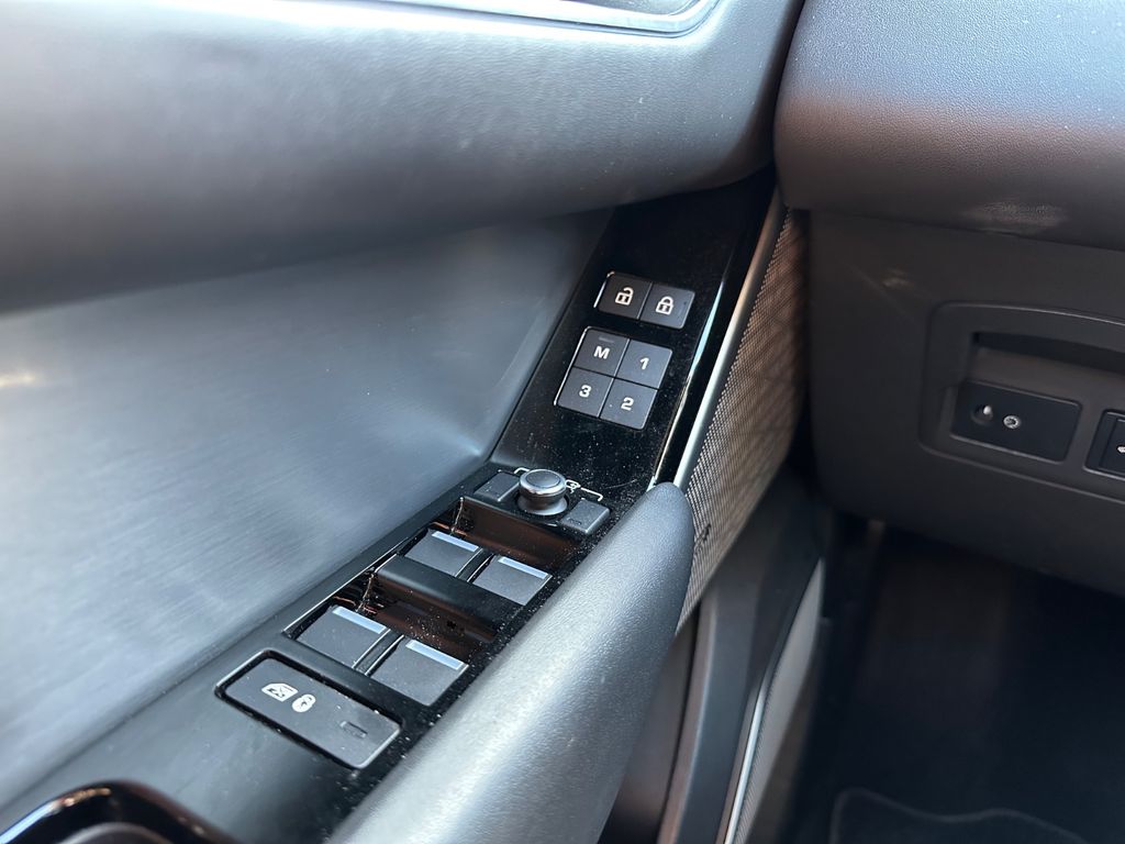 Land Rover Range Rover Velar 2021