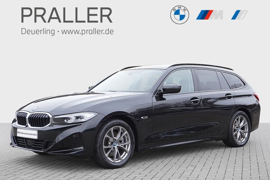 BMW 330 2022