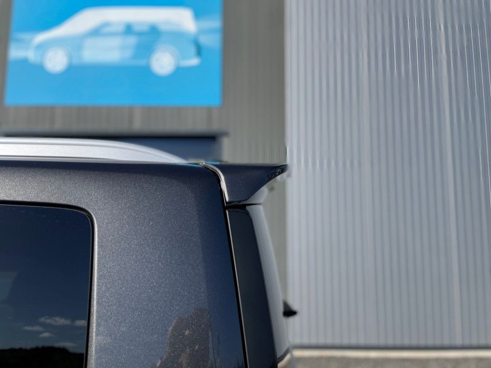 Ford Tourneo Custom 2025