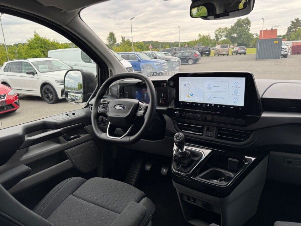 Ford Tourneo Custom 2025