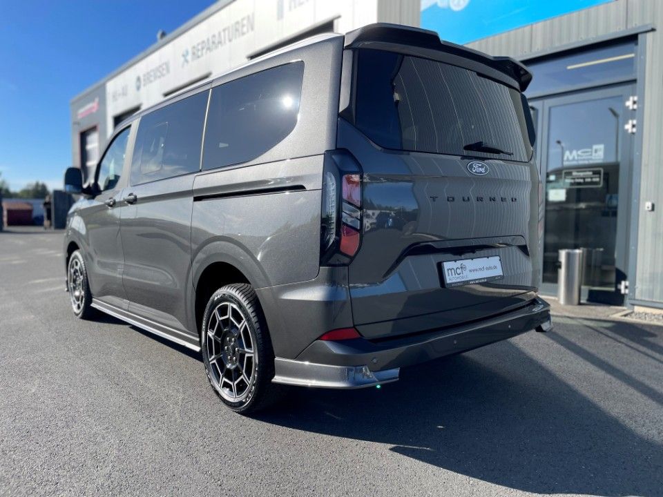 Ford Tourneo Custom 2025