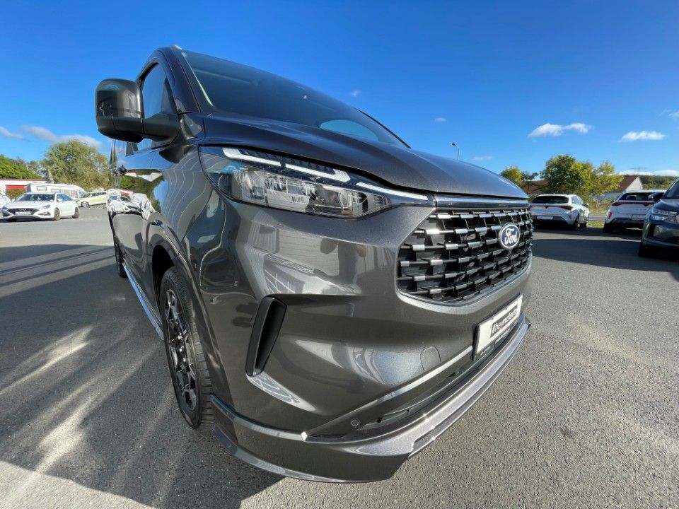 Ford Tourneo Custom 2025