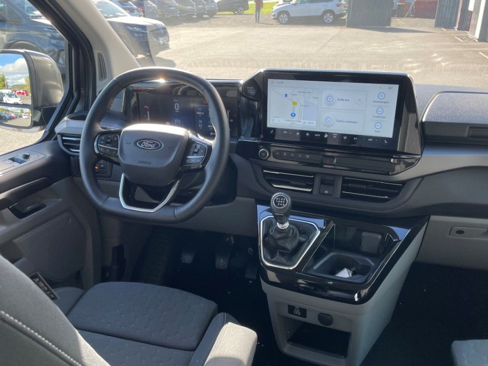 Ford Tourneo Custom 2025