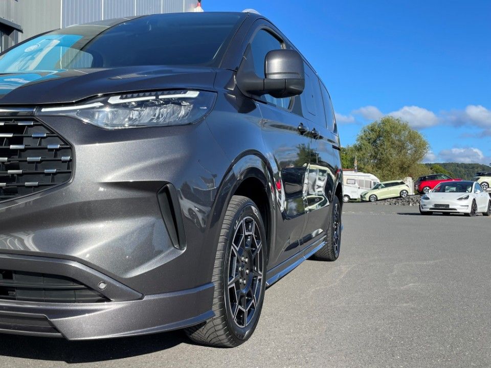 Ford Tourneo Custom 2025