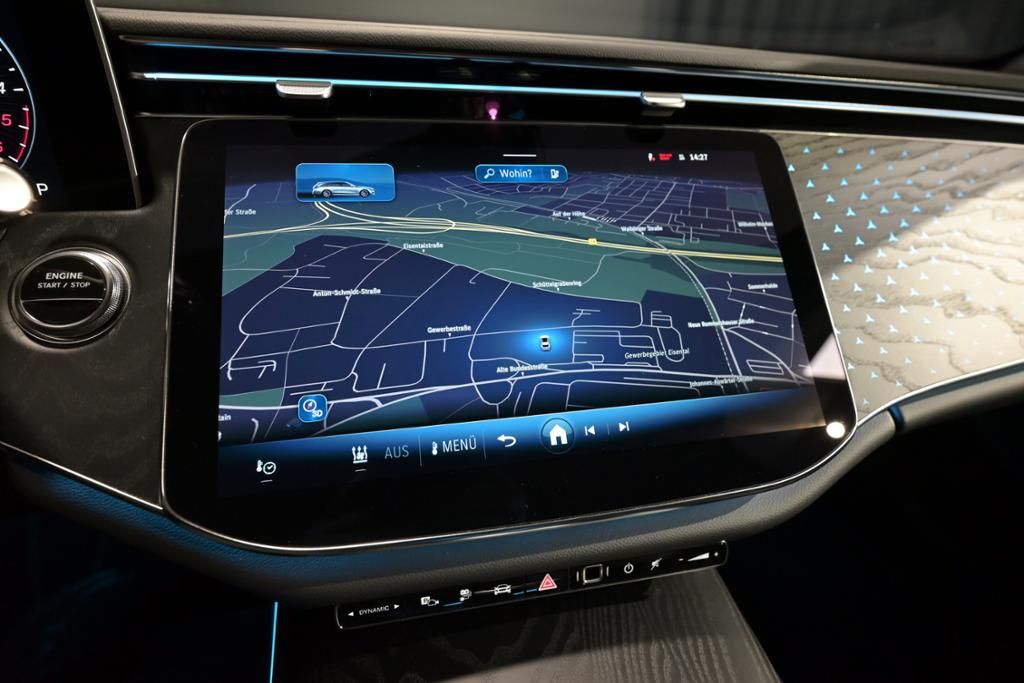 Mercedes-Benz E 300 2025