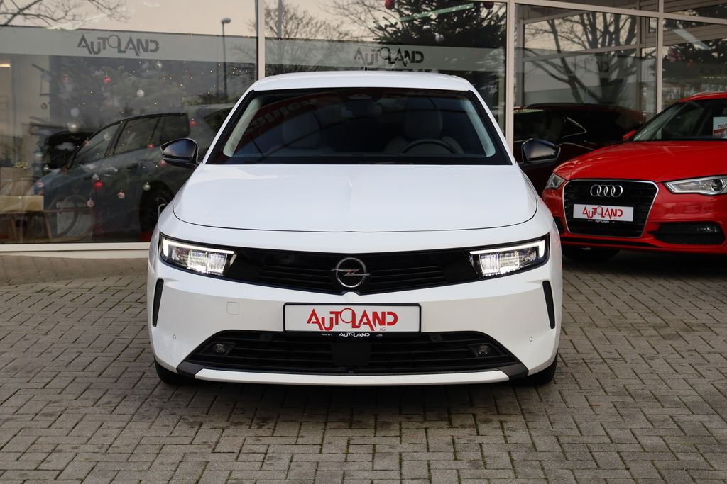Opel Astra 2024