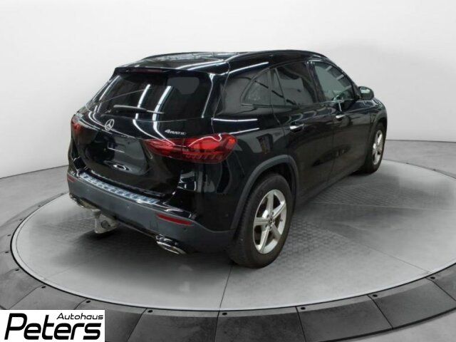 Mercedes-Benz GLA 220 2024