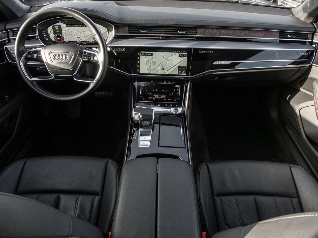 Audi A8 2022