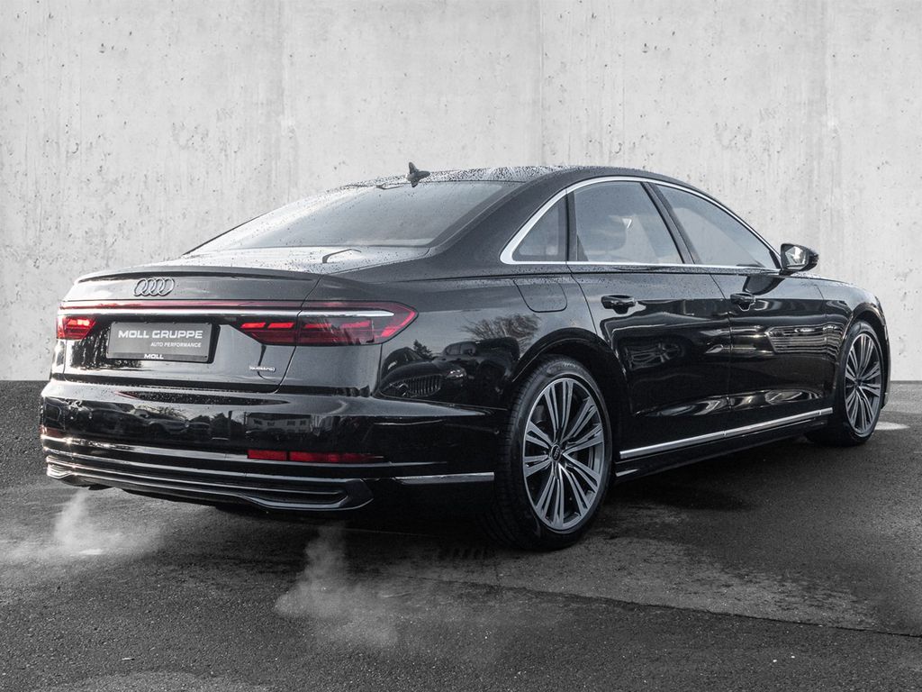 Audi A8 2022