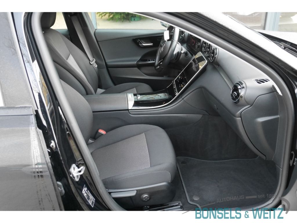 Mercedes-Benz C 200 2023