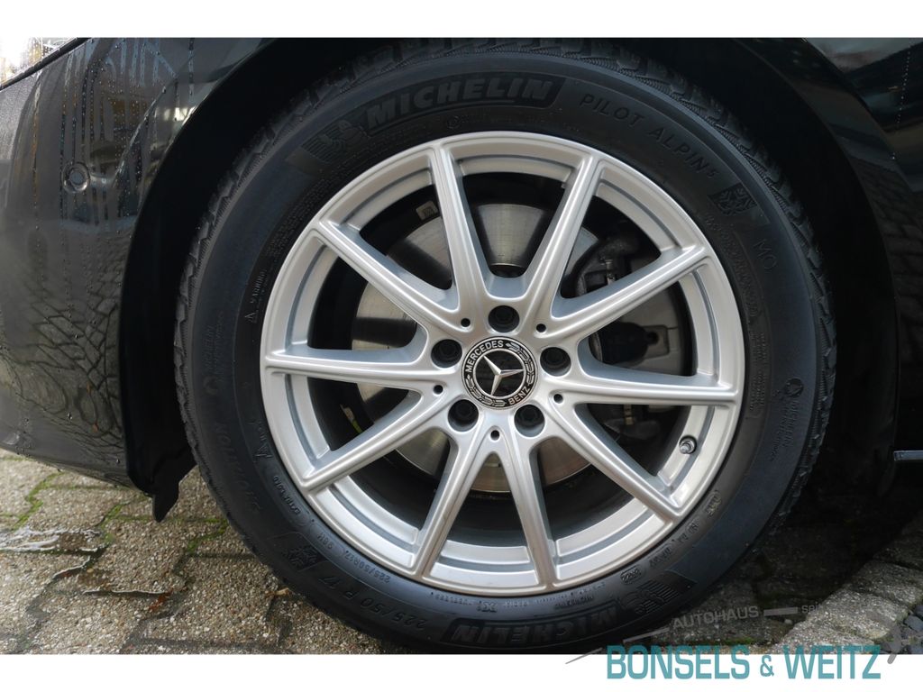 Mercedes-Benz C 200 2023