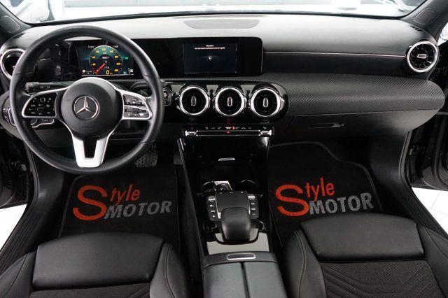 Mercedes-Benz A 180 2020