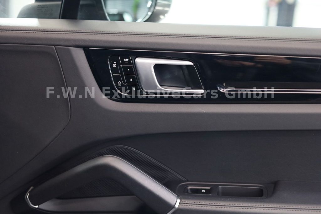 Porsche Cayenne 2020