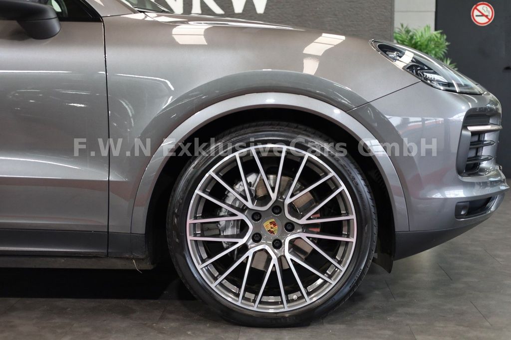 Porsche Cayenne 2020