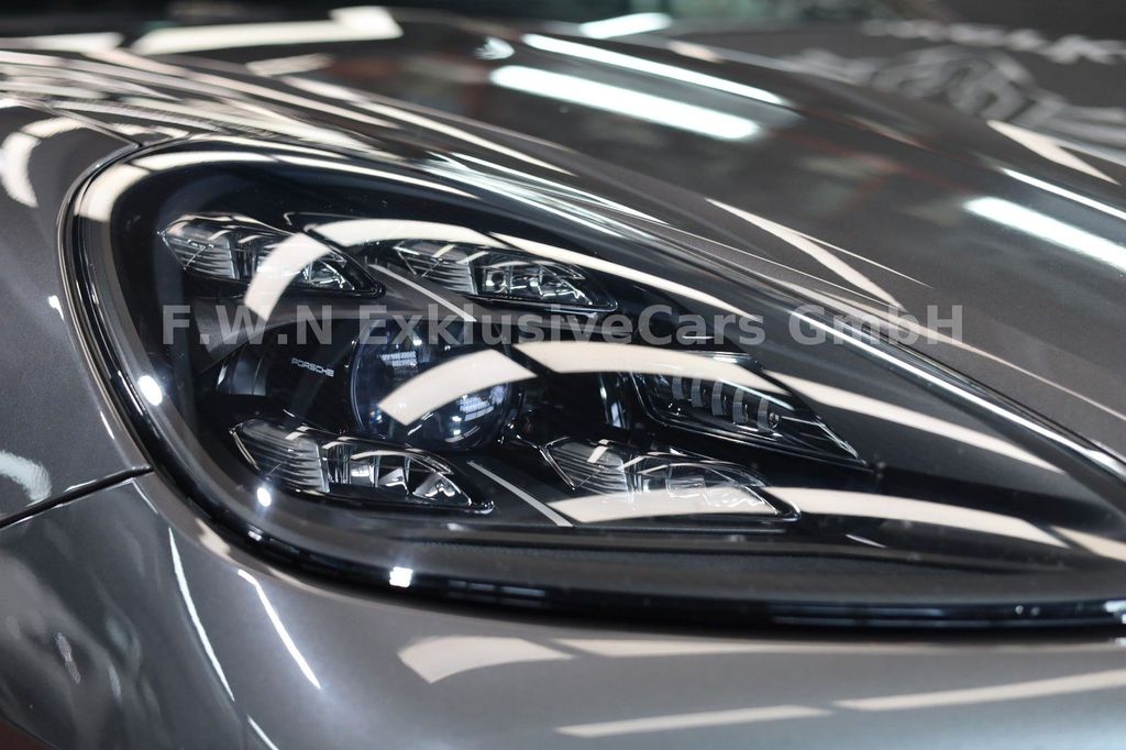 Porsche Cayenne 2020