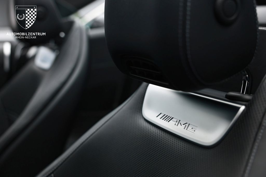 Mercedes-Benz SL 63 AMG 2022