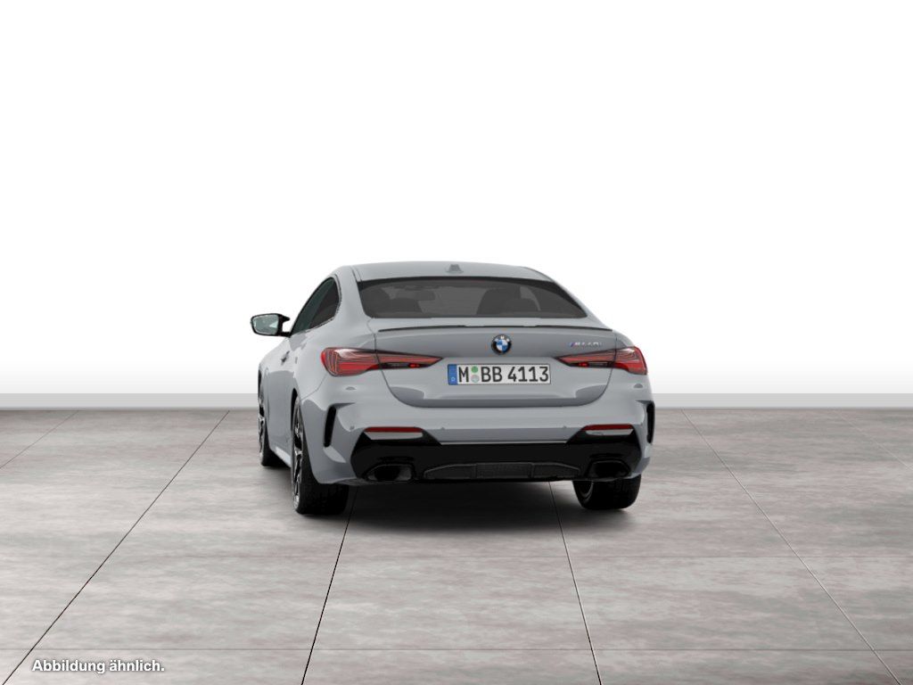 BMW M440