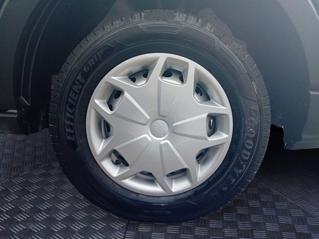 Ford Transit 2024