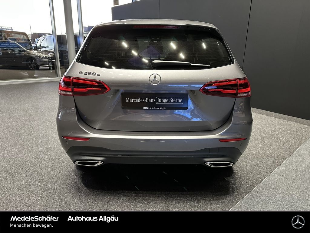 Mercedes-Benz B 250 2021