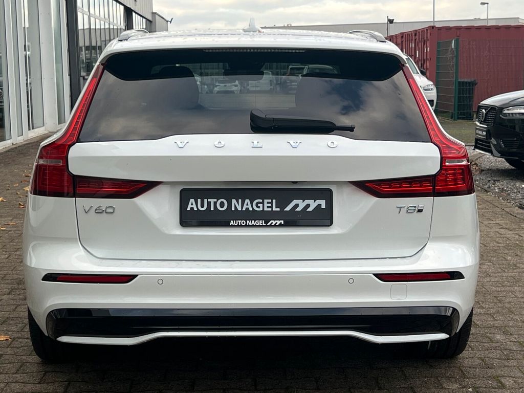 Volvo V60 2025