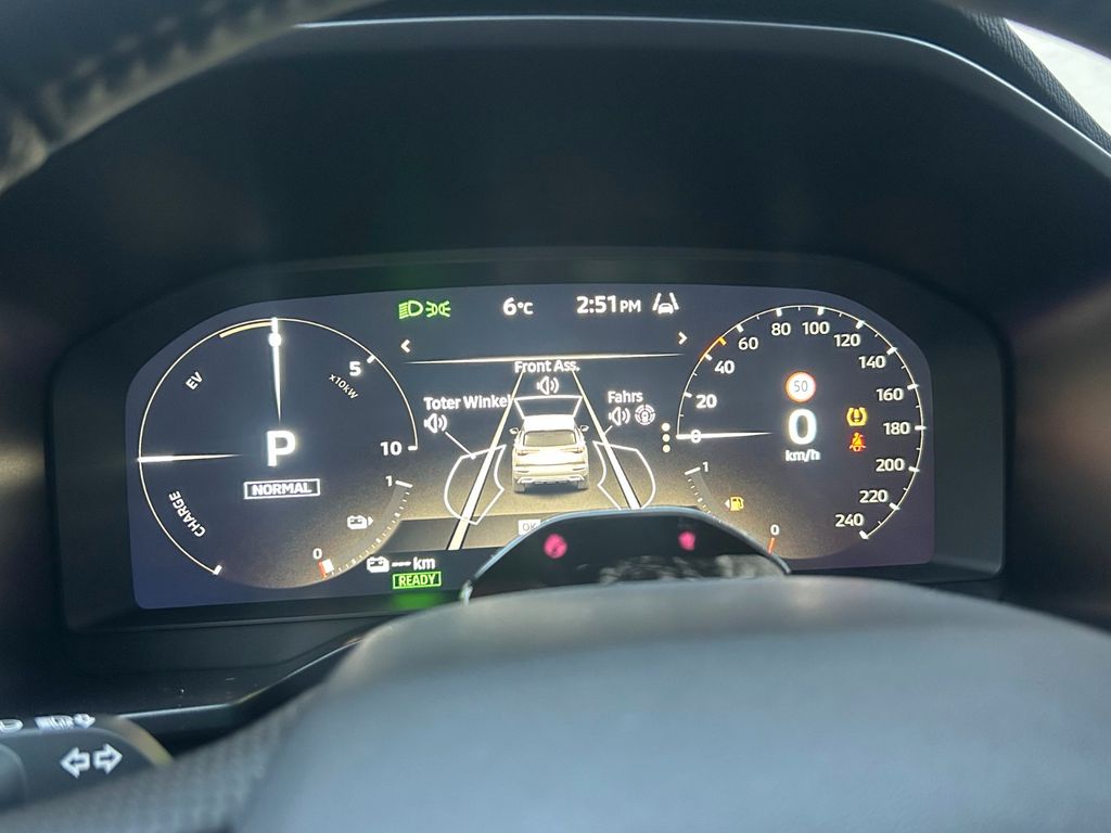 Mitsubishi Outlander 2025