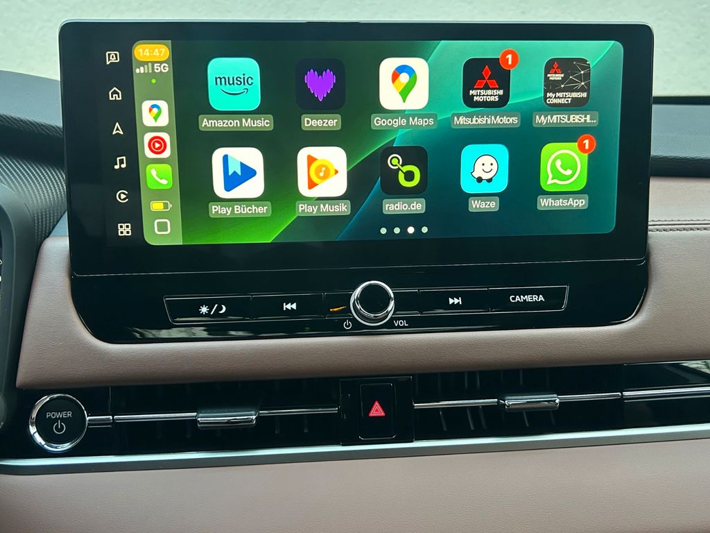 Mitsubishi Outlander 2025