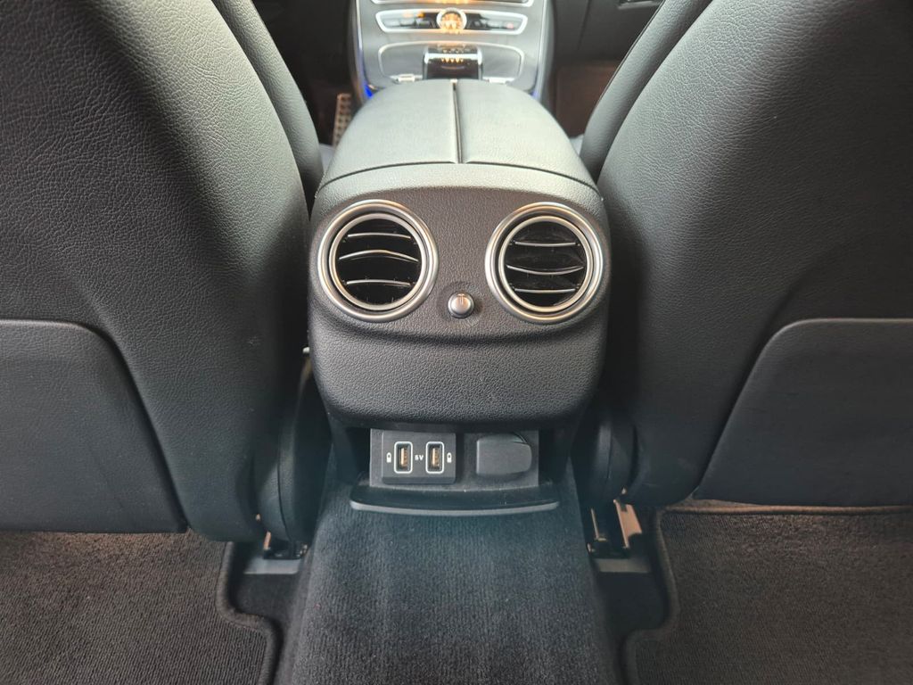 Mercedes-Benz E 220 2019