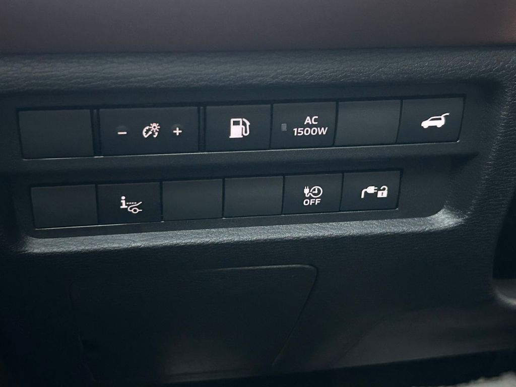 Mitsubishi Outlander 2025