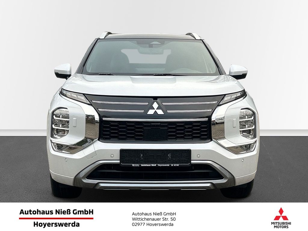 Mitsubishi Outlander 2025