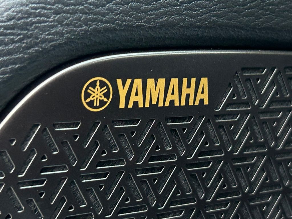 Mitsubishi Outlander 2025