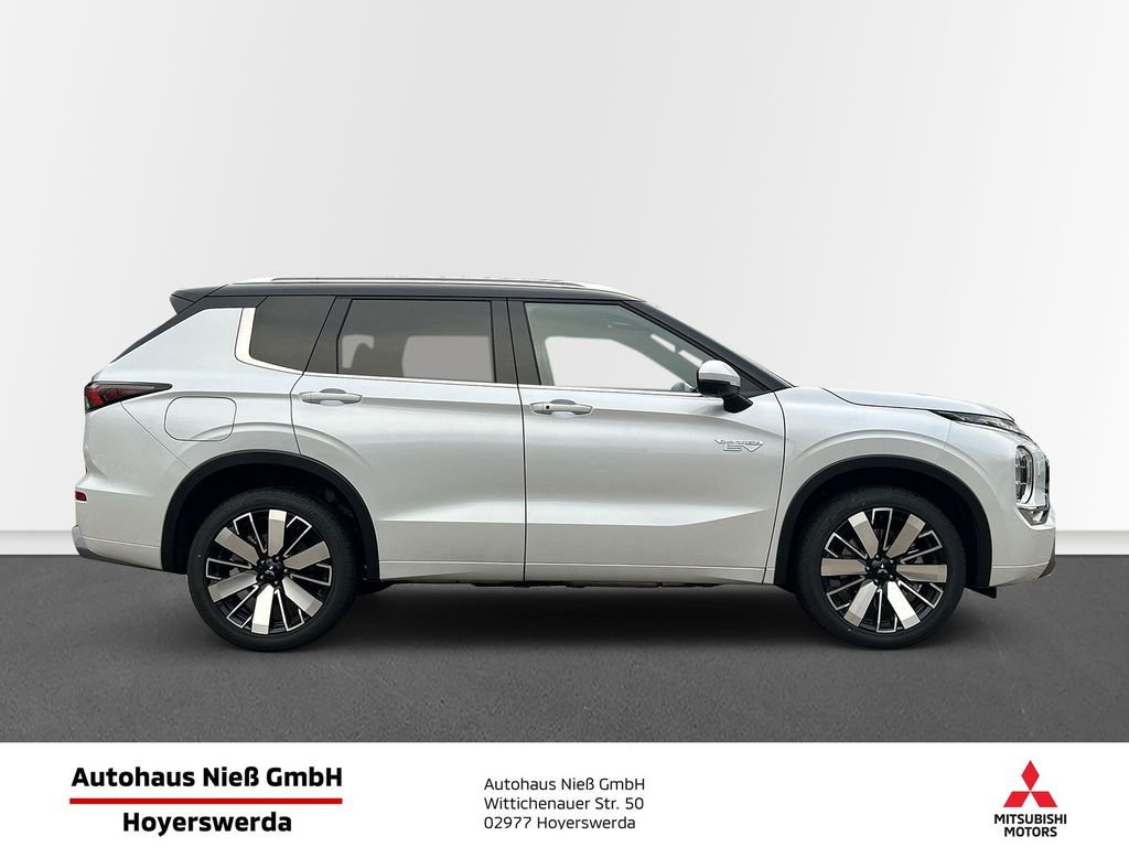 Mitsubishi Outlander 2025