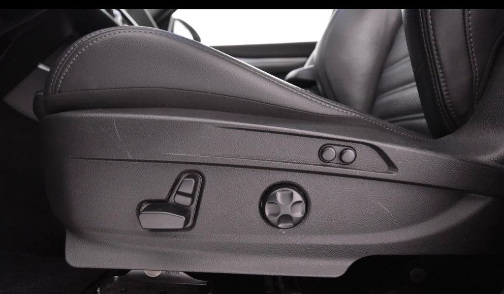 Alfa Romeo Stelvio 2021