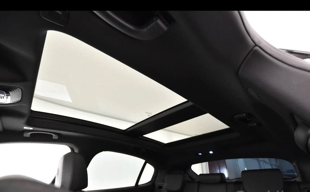 Alfa Romeo Stelvio 2021