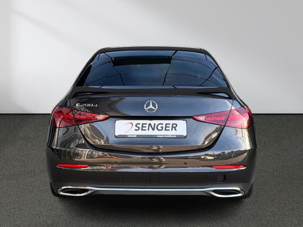 Mercedes-Benz C 200 2025