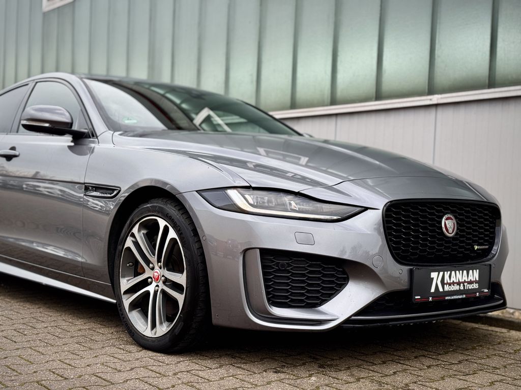 Jaguar XE 2020