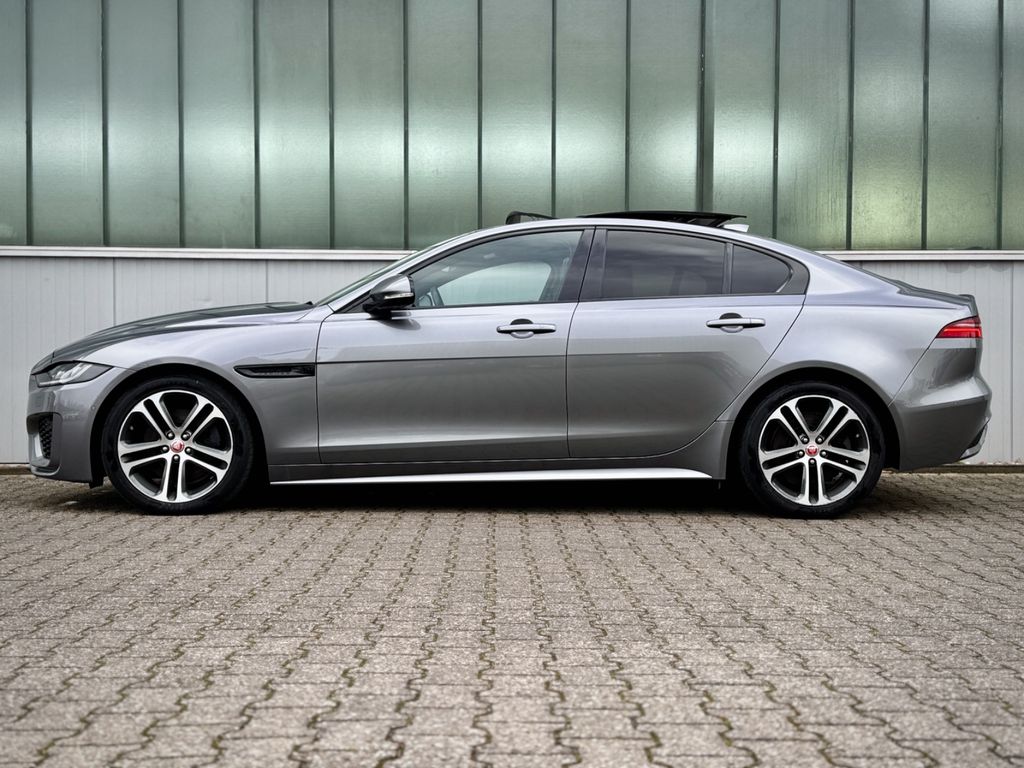 Jaguar XE 2020