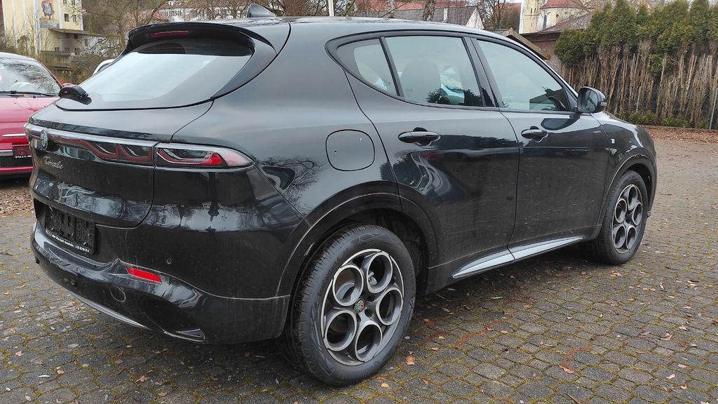 Alfa Romeo Tonale 2023