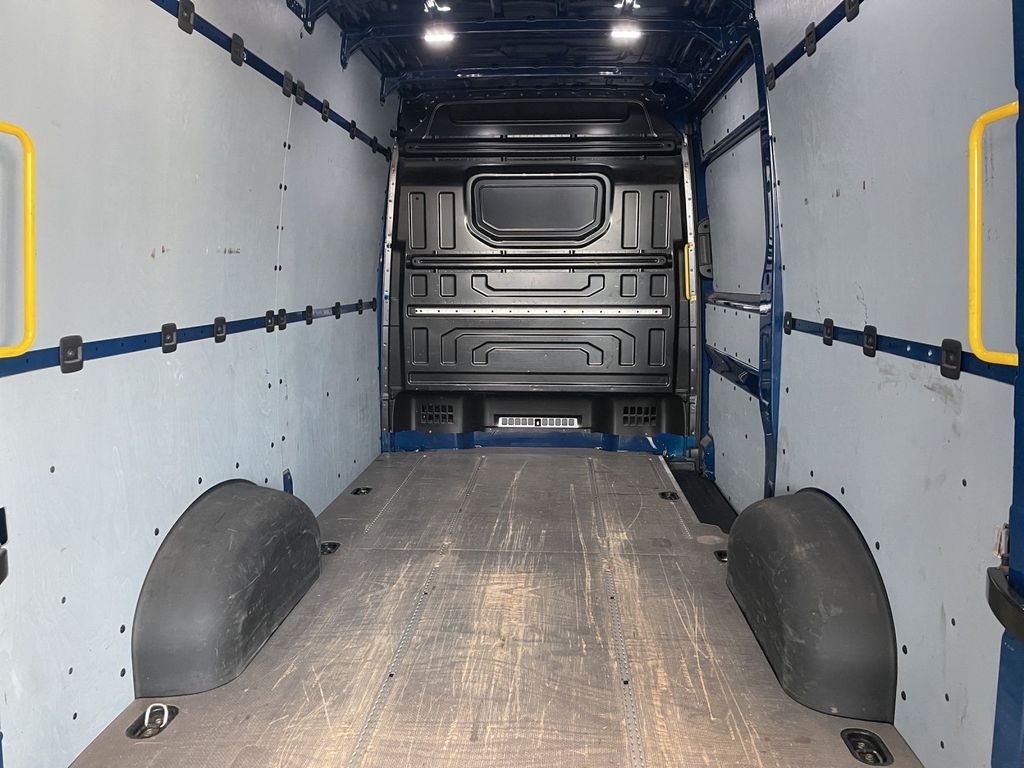 Volkswagen Crafter 2021