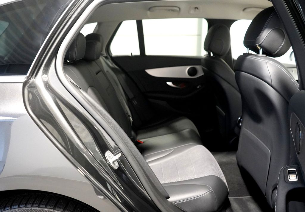 Mercedes-Benz C 300 2020