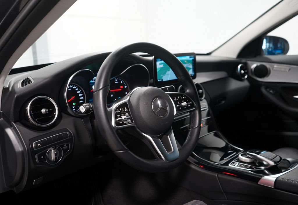 Mercedes-Benz C 300 2020