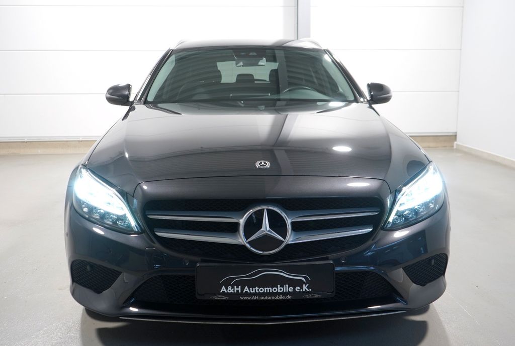Mercedes-Benz C 300 2020