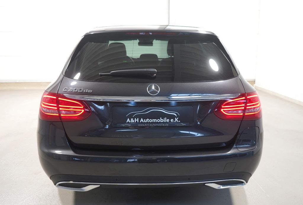 Mercedes-Benz C 300 2020