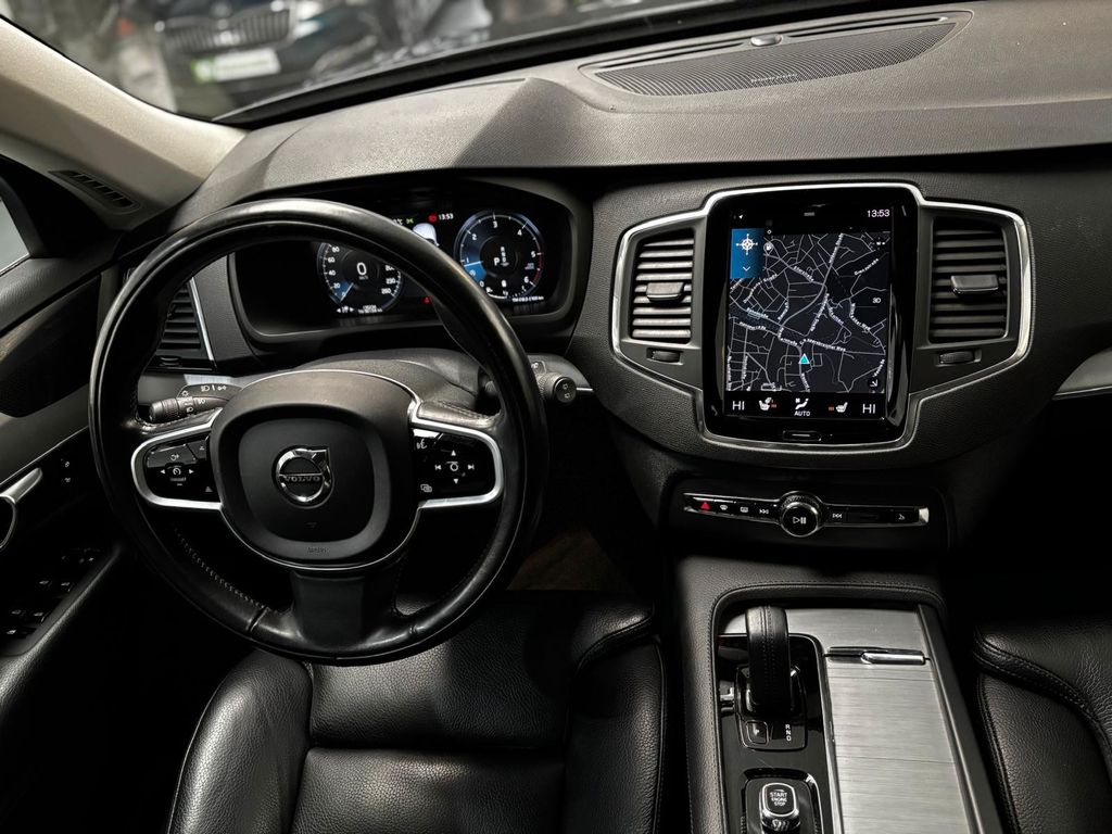 Volvo XC90 2021