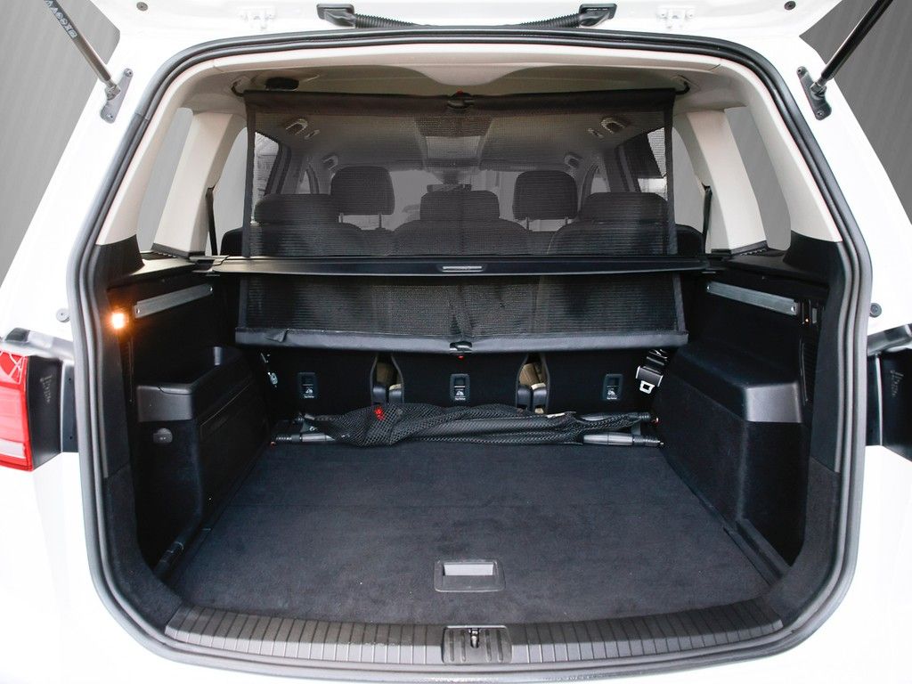 Volkswagen Touran 2023